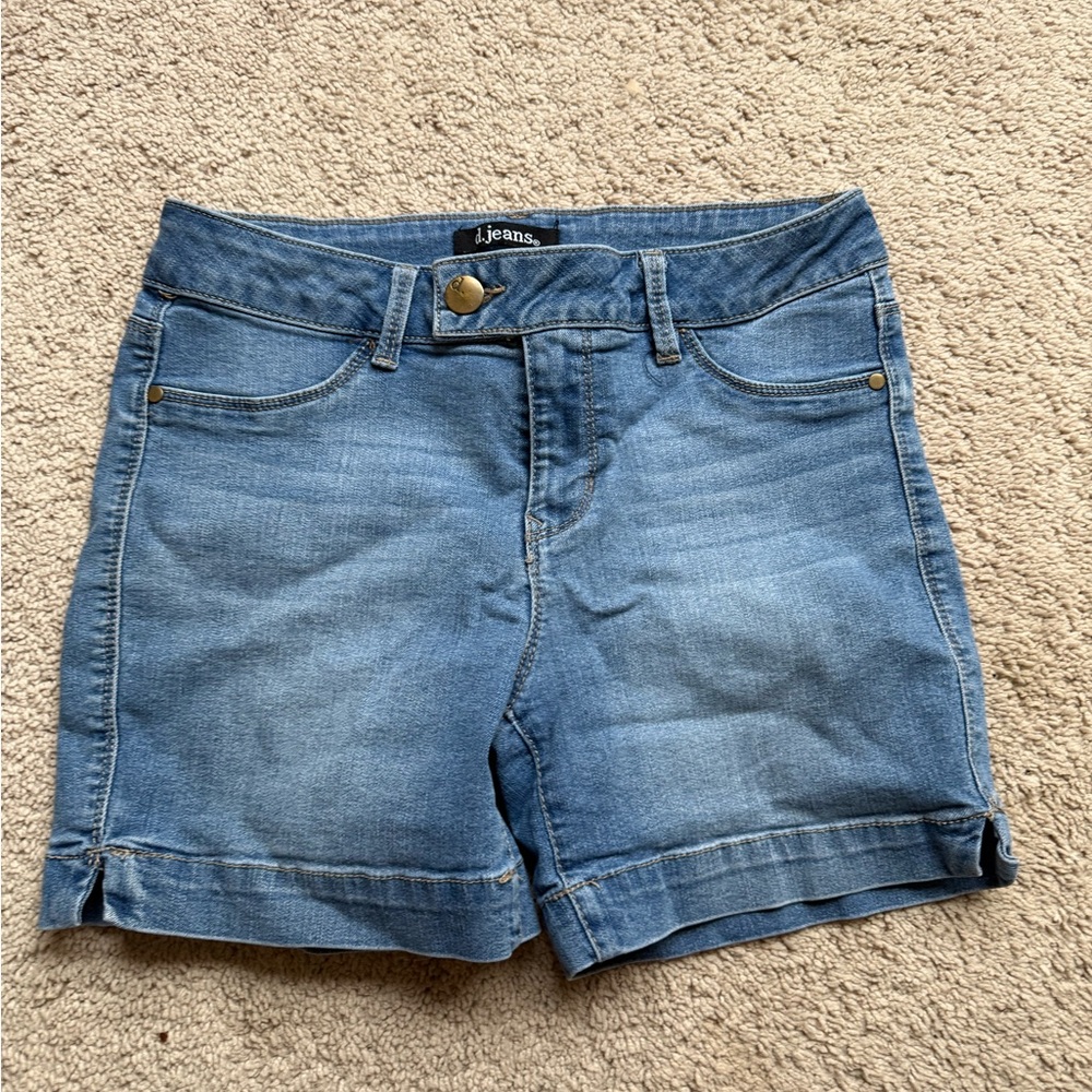 d. jeans Light Blue Cuffed Women's Denim Shorts